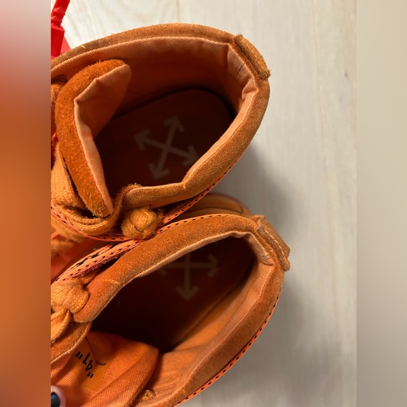 AUTHENTIC- OFF WHITE Men’s high top suede shoes size 41 - Picture 14 of 14